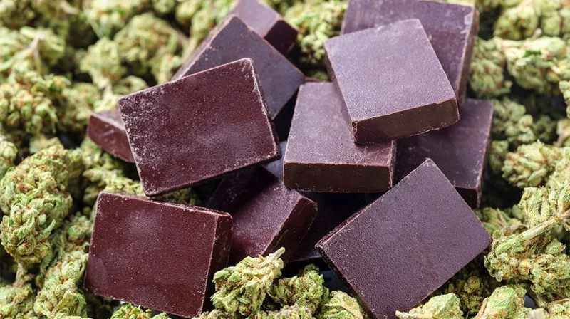 cannabis en chocolates
