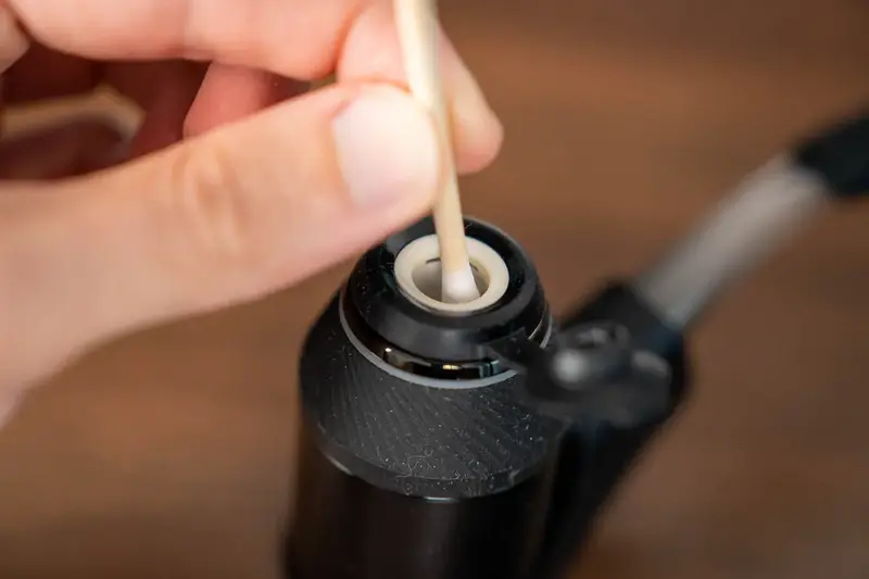 limpieza de una pluma de wax